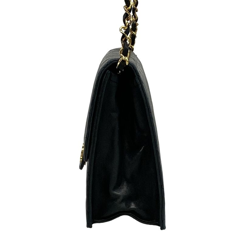 Chanel Shoulder Bag Matelasse Dark Navy Gold Hardware Chain Shoulder Push Lock