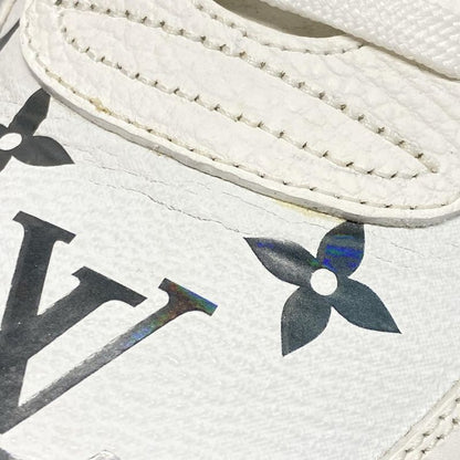 Louis Vuitton Sneakers 8 - White And Silver High Cut Leather