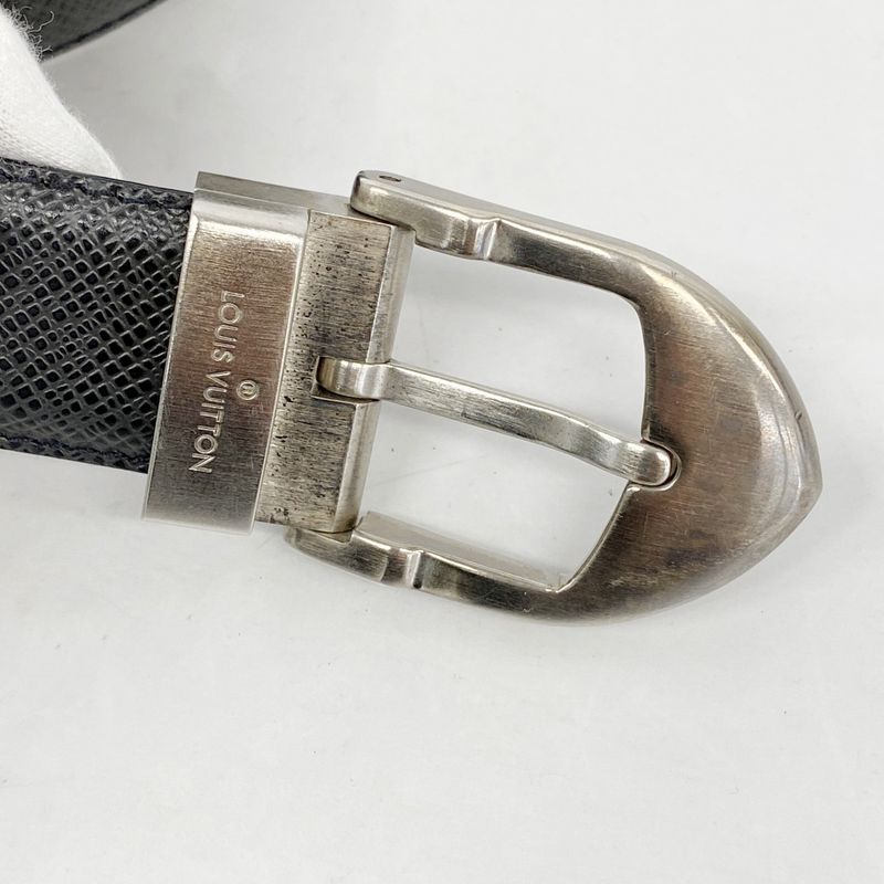 Louis Vuitton Belt Taiga Santure Classic M6843 Noir Black Men's