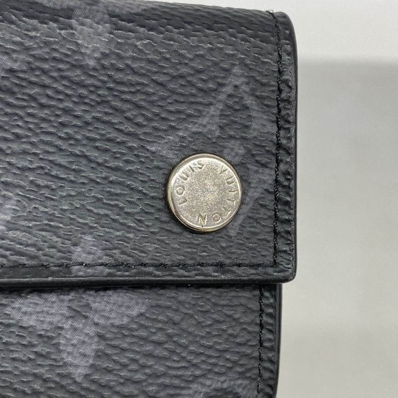 Louis Vuitton Monogram-eclipse Discovery Compact Wallet M67630 Blackmen's