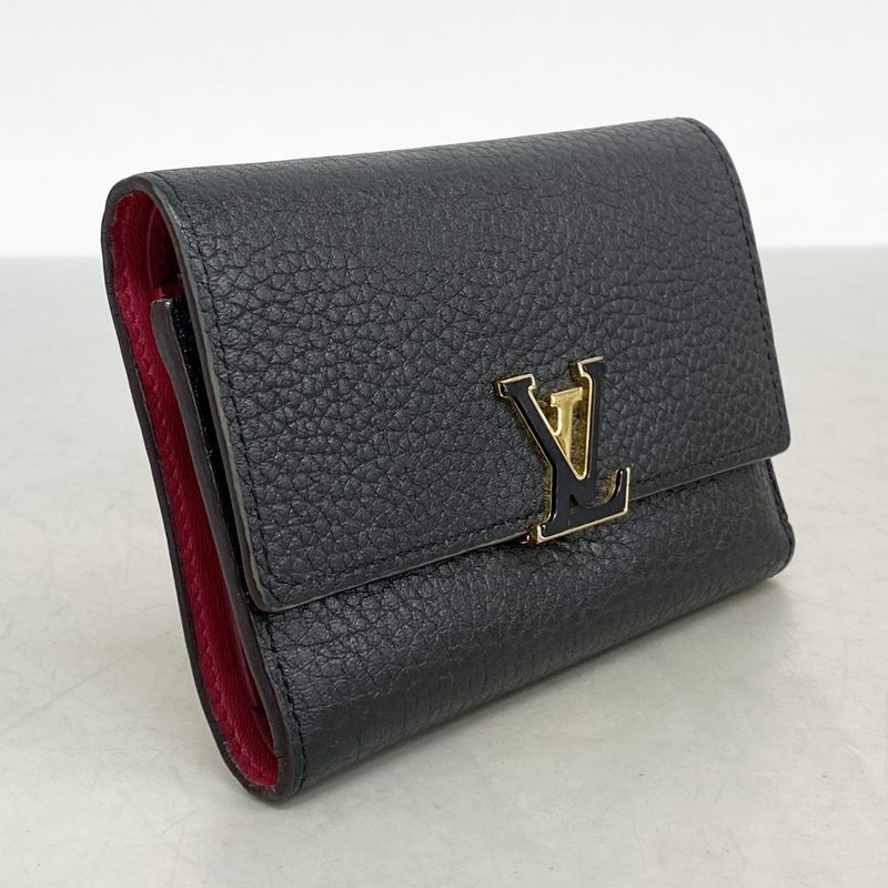 Louis Vuitton Trifold Wallet Taurillon Portefeuille Capucines Compact M62157