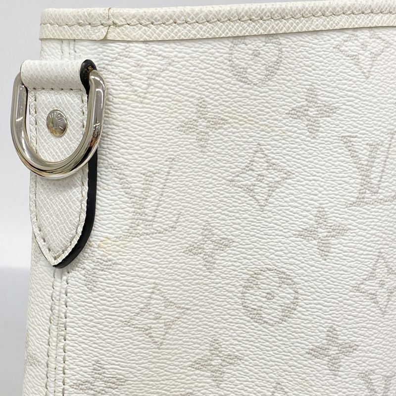 Louis Vuitton Tote Bag Taigarama Weekend Tote NM M30919 White 2way Bag Men's
