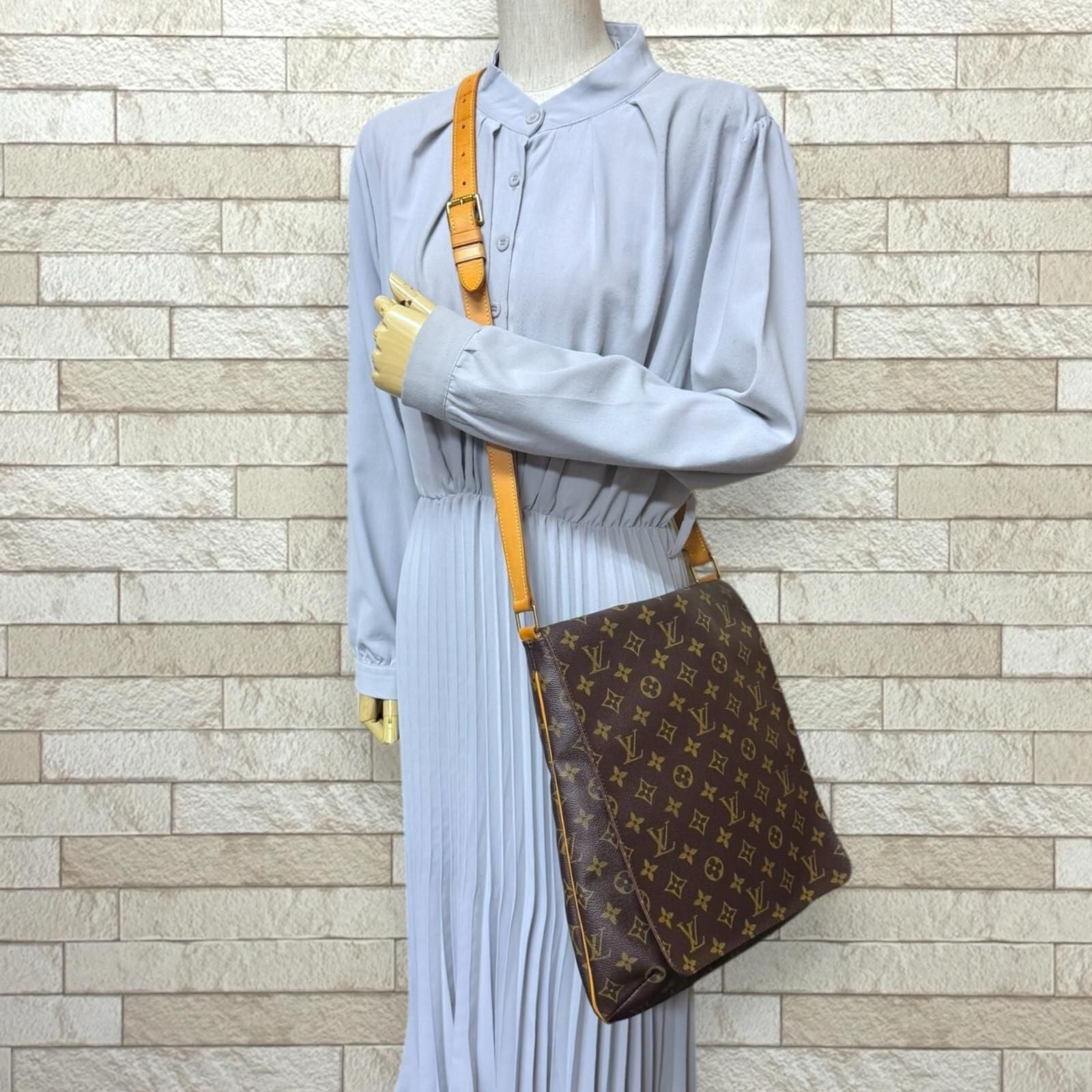 Louis Vuitton Musette Monogram Shoulder Bag Monogram Canvas M51256 Brown