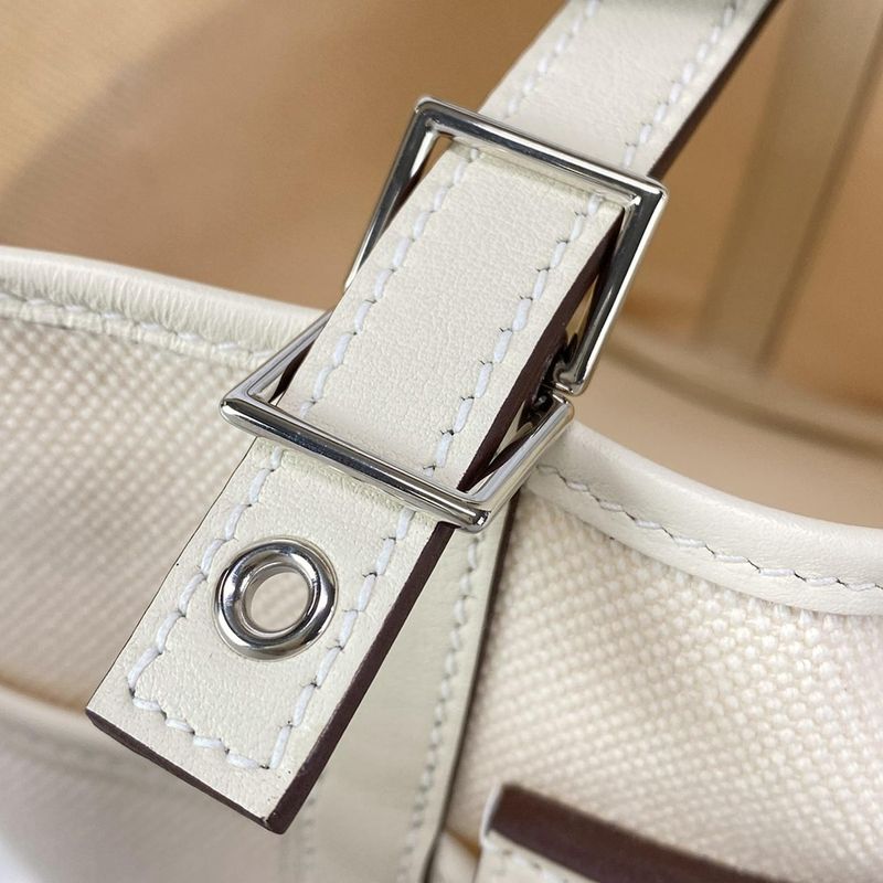 Hermes Handbag Picotin Lock Cargo PM Nata Silver Hardware