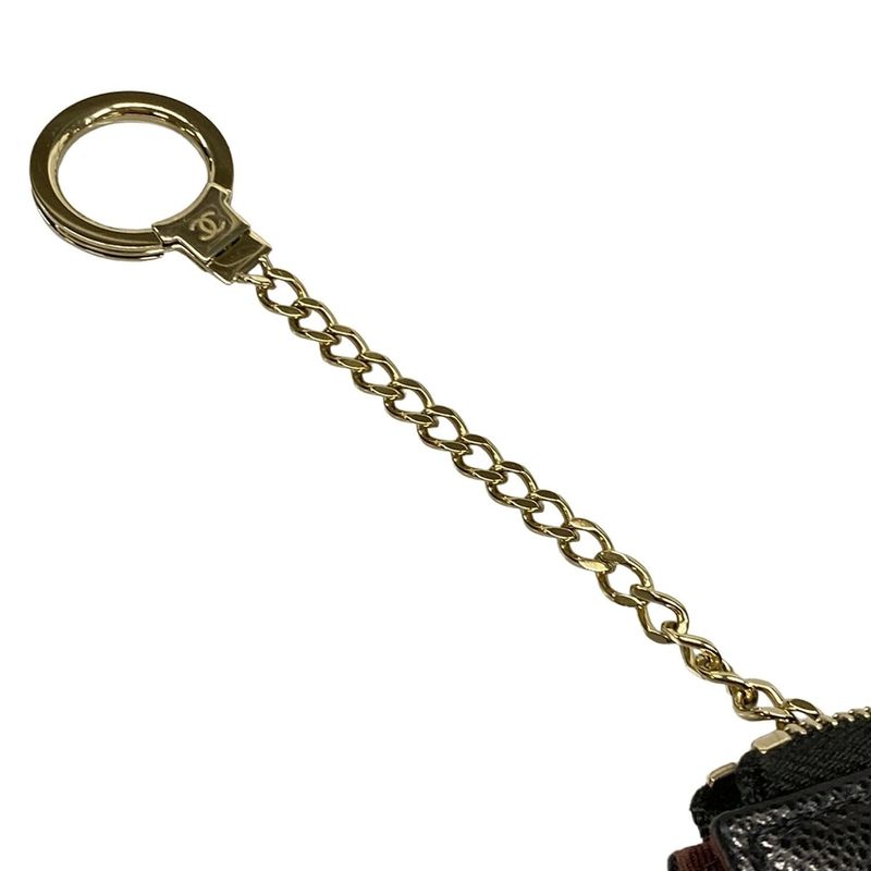 Chanel Coin Case Matelasse Black Gold Hardware L-shape Zipper With Key Ring