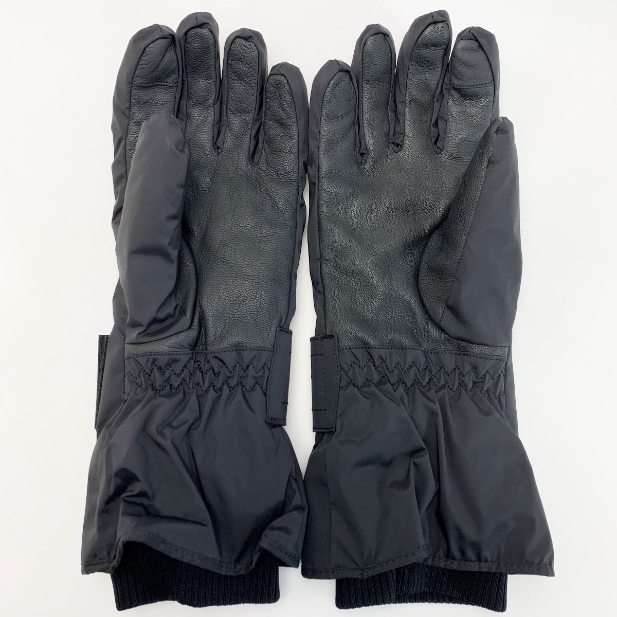 Fendi Embossed Ff Fendi Logo Gloves Black L Size Nylon
