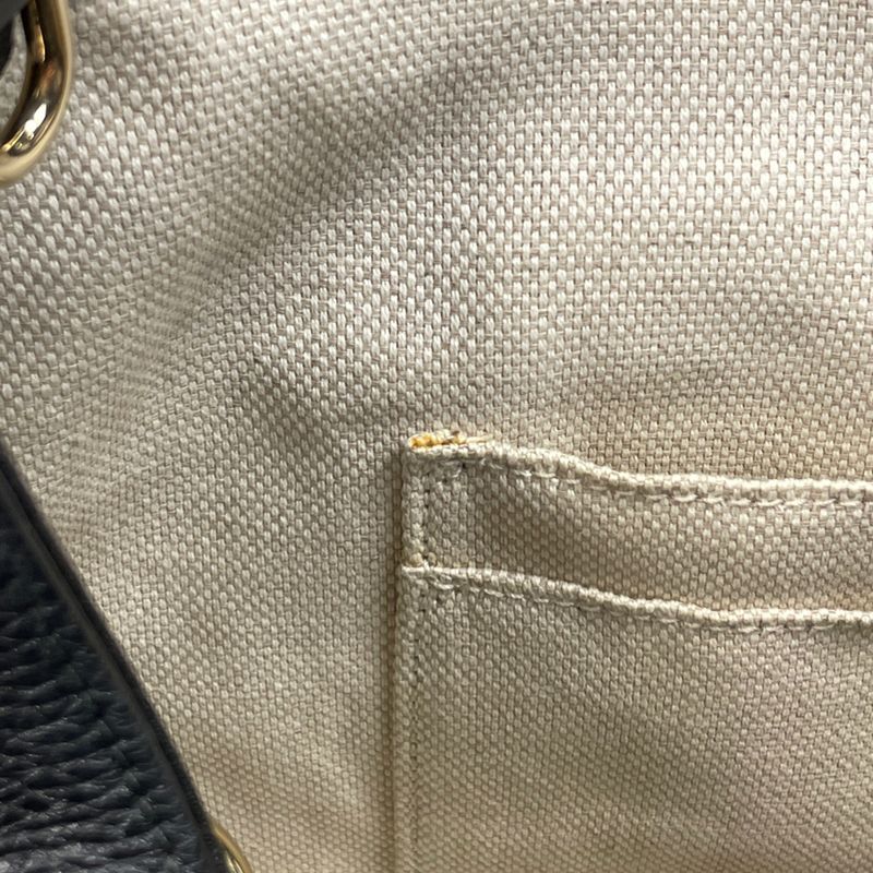 Gucci Soho Handbag Interlocking G Handbag Leather Black 336751 Women