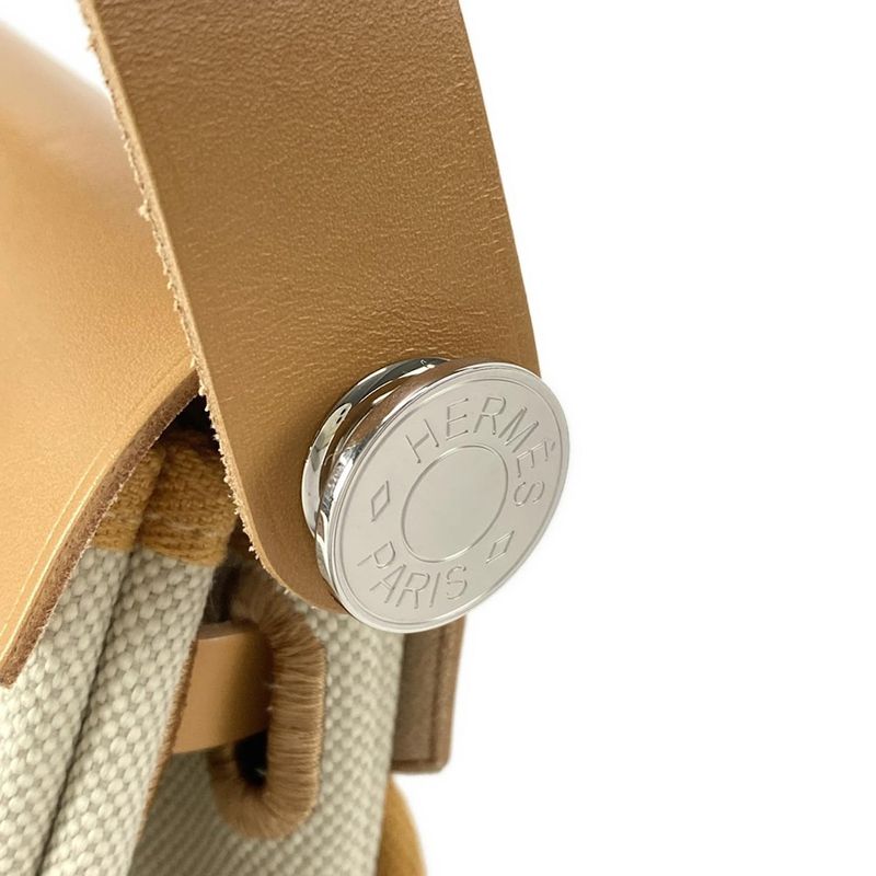 Hermes Shoulder Bag Herbag Her Bag Zip 20 Beige And Natural Sable Silver