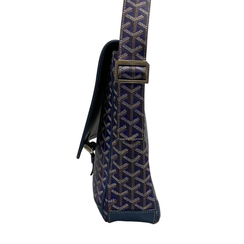 Goyard Shoulder Bag Grand Bleu MM Blue Diagonal Leather