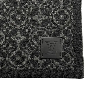 Em4833 Louis Vuitton Muffler - Echarpe Skirt - M71953 Monogram - Flower -