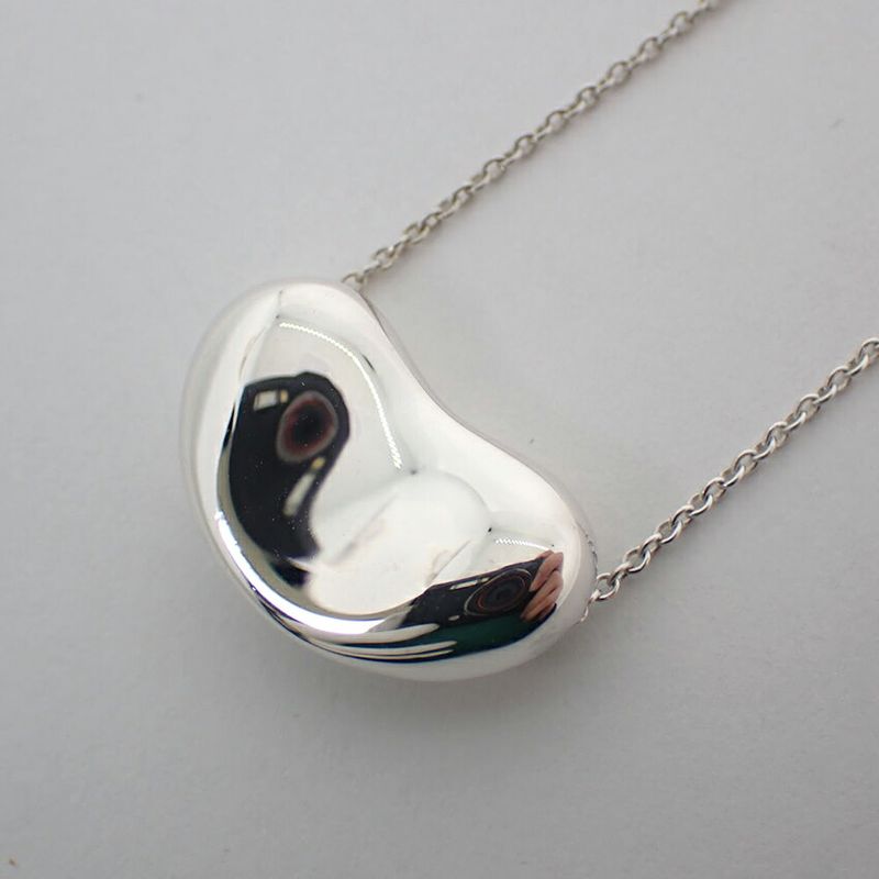 Tiffany & Co 925 Bean Pendant Necklace j107-8