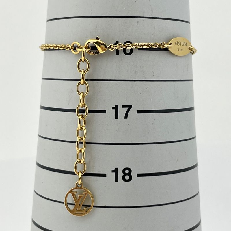 Louis Vuitton Escential V Bracelet Logo Bangle Chain Bracelet GP Gold Ladies