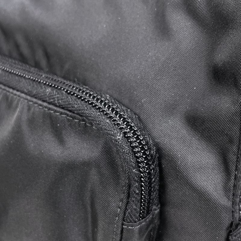 Prada Logo Plate Shoulder Bag Crossbody Shoulder Bag Nylon Nero (Black) Women