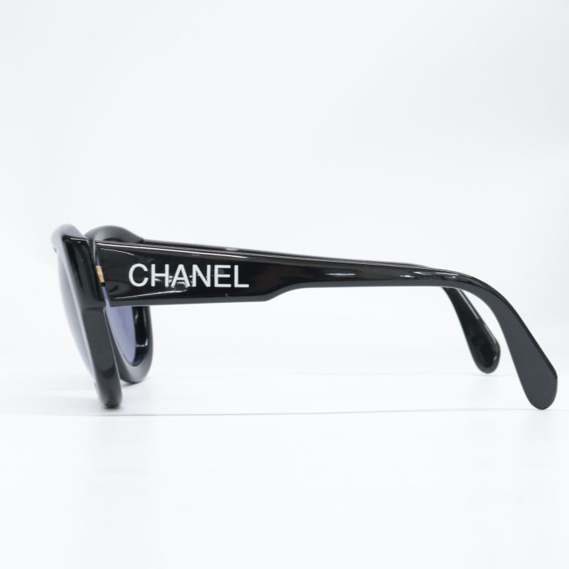 Chanel 05247 94305 Supermodel Pharrell Logo