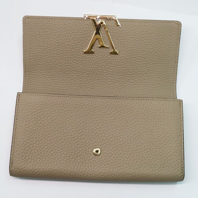 Louis Vuitton Portefeuille -capucines M61249 Galle Taurillon Leather