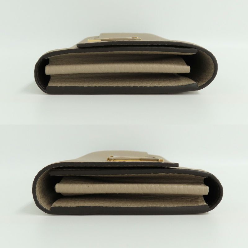Louis Vuitton Portefeuille -capucines M61249 Galle Taurillon Leather