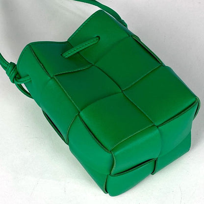 Bottega Veneta Veneta Cassette Shoulder Bag Mini Bag Maxi Intrecciato Shoulder