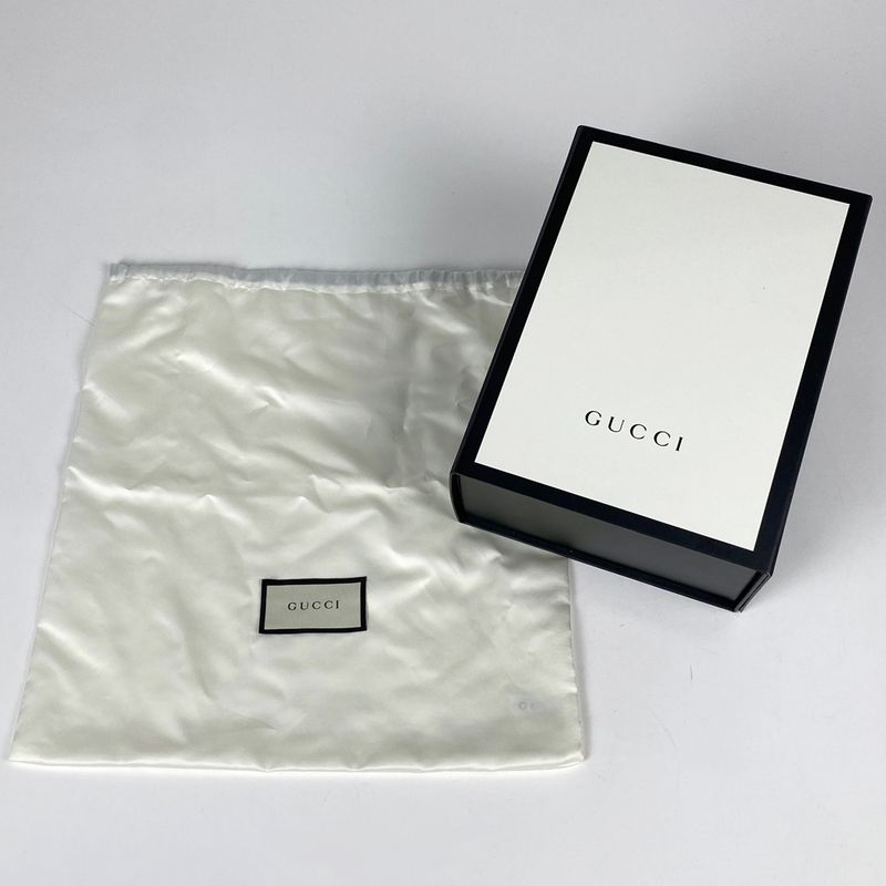 Gucci Ggmarmont Chain Shoulder Bag Round Mini Shoulder Bag Leather Navy 550154