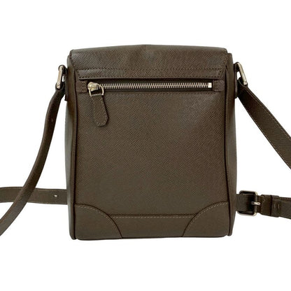 Louis Vuitton Luca Taiga Leather Shoulder Bag Pochette Sacoche