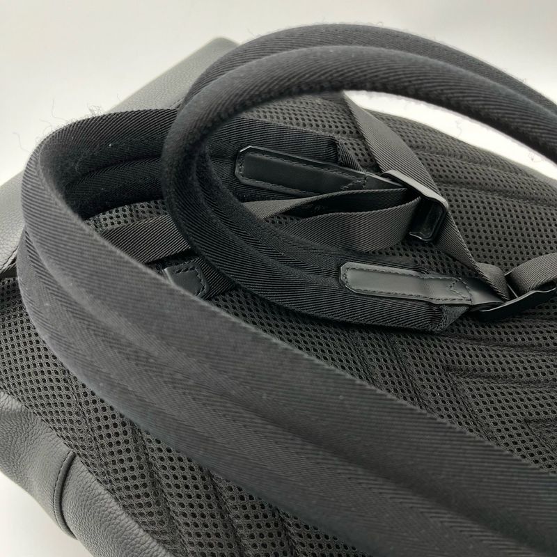 Louis Vuitton LV Aerogram Pilot Sling Bag Leather Noir Black