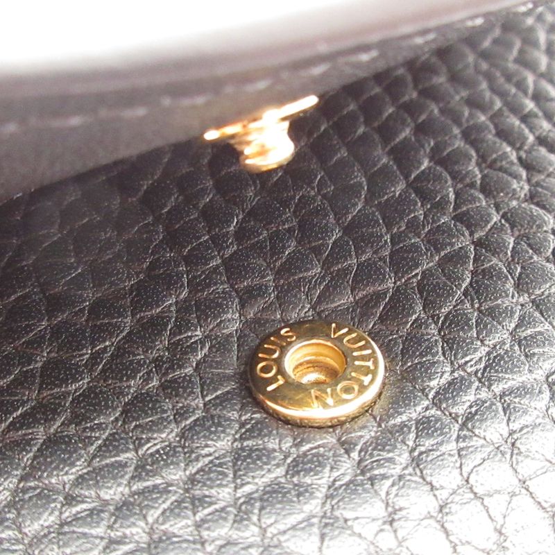 Louis Vuitton Bifold Wallet Capucines Portefeuille Capucines Tiny M12149 Noir