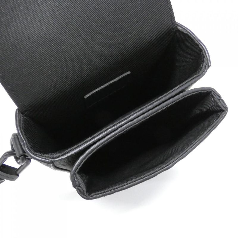 Louis Vuitton Taurillon Monogram S-Lock Vertical Wearable Wallet M81524