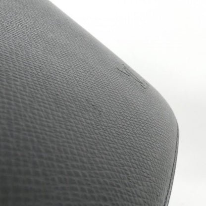 Louis Vuitton Taiga Organizer Atholl M30652 Wallet