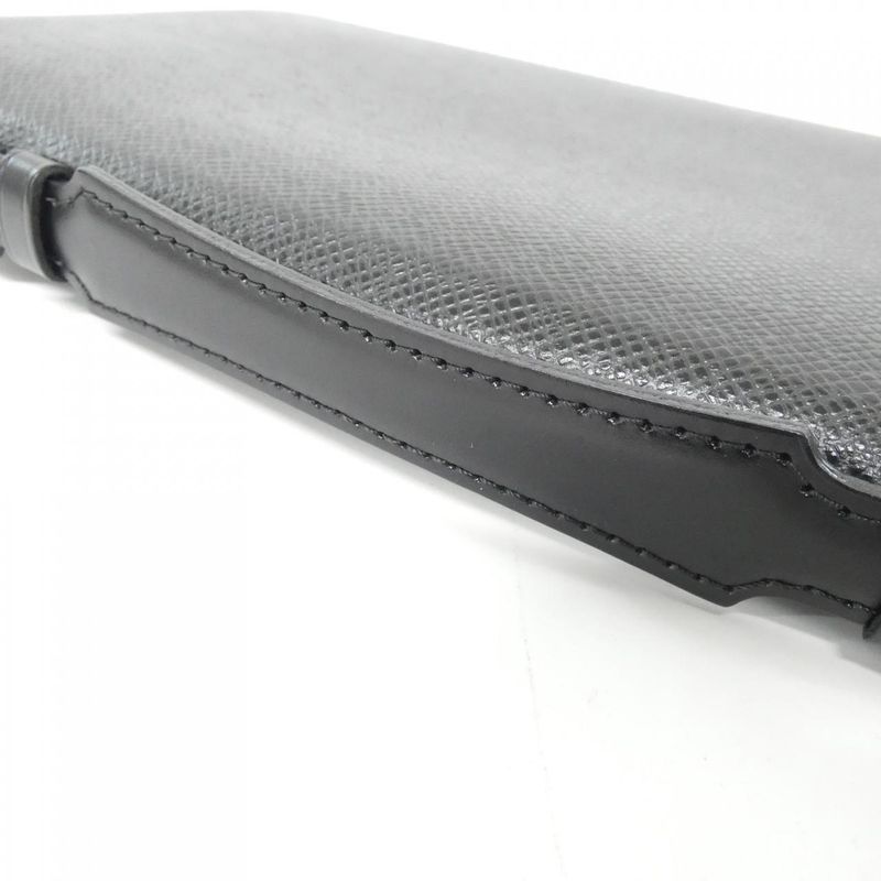 Louis Vuitton Taiga Organizer Atholl M30652 Wallet