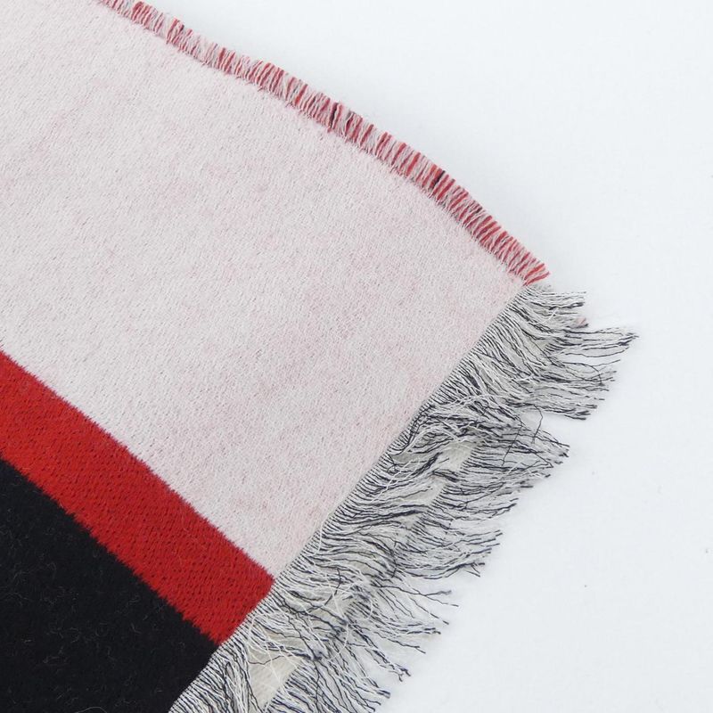 Gucci 553116 Muffler