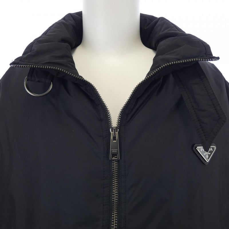 Prada Triangle Logo Sgc842 Sooo 16bf Down Jacket