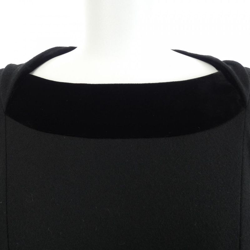 Chanel P46664w05373 Dress