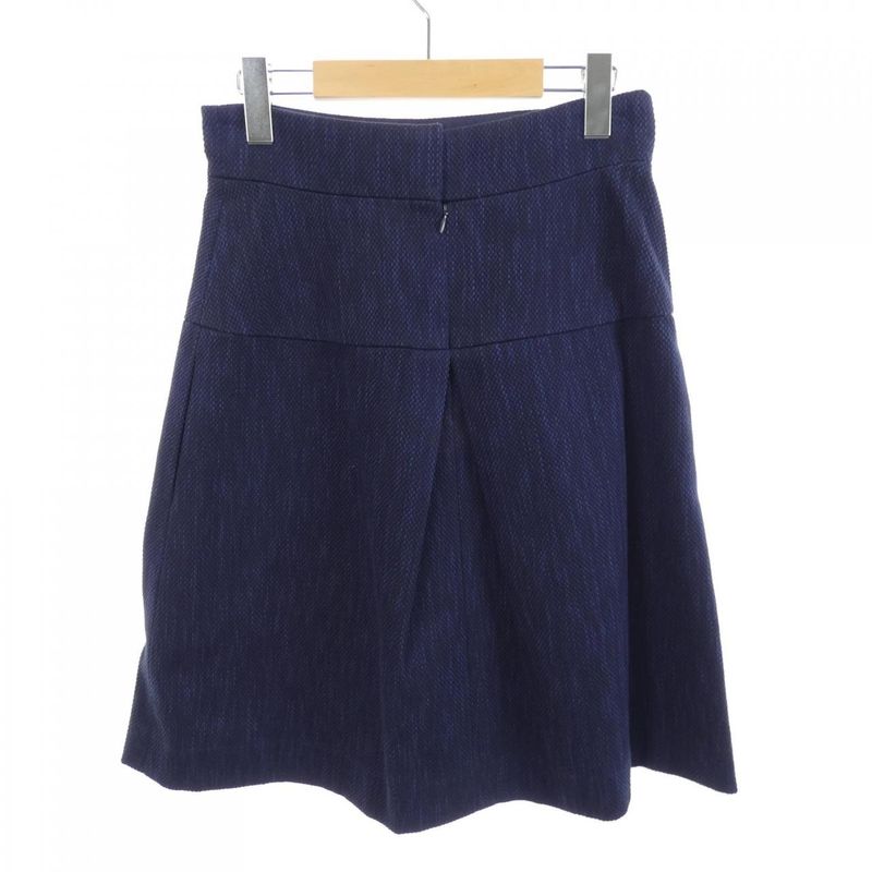 Chanel P50963v38026 Skirt