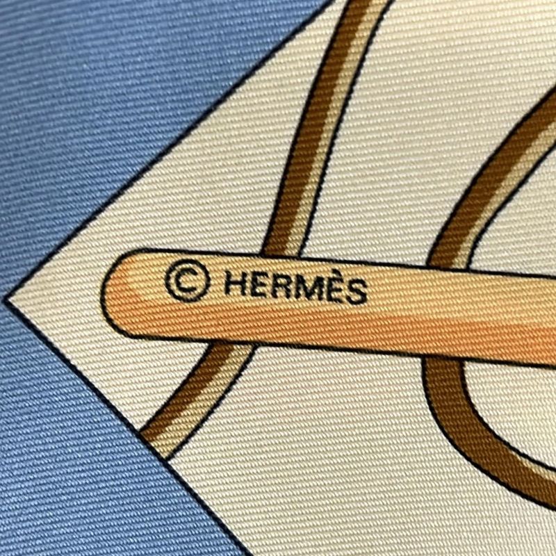 Hermes Scarf Carré 90 Ivory Light Blue and Multi Charmes des Plages Normandes