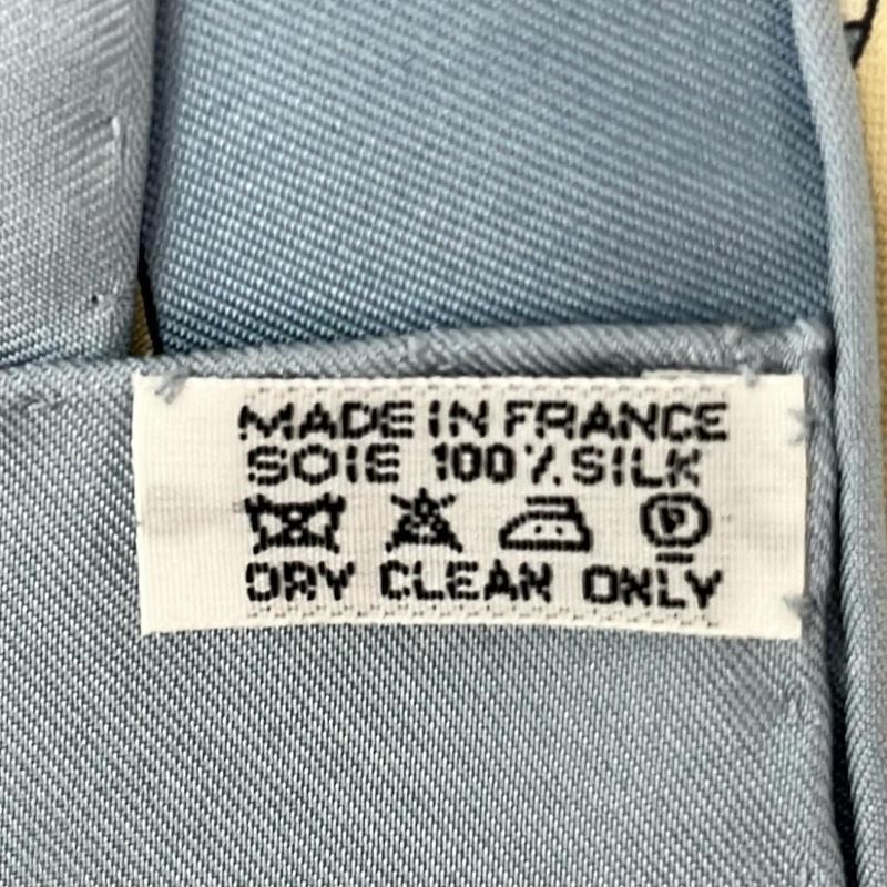 Hermes Scarf Carré 90 Ivory Light Blue and Multi Charmes des Plages Normandes