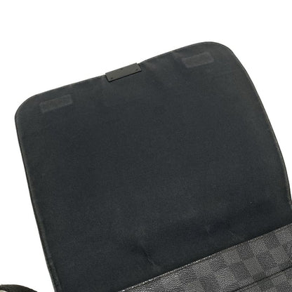 Louis Vuitton Shoulder Bag Damier Graphite Daniel MM N58029