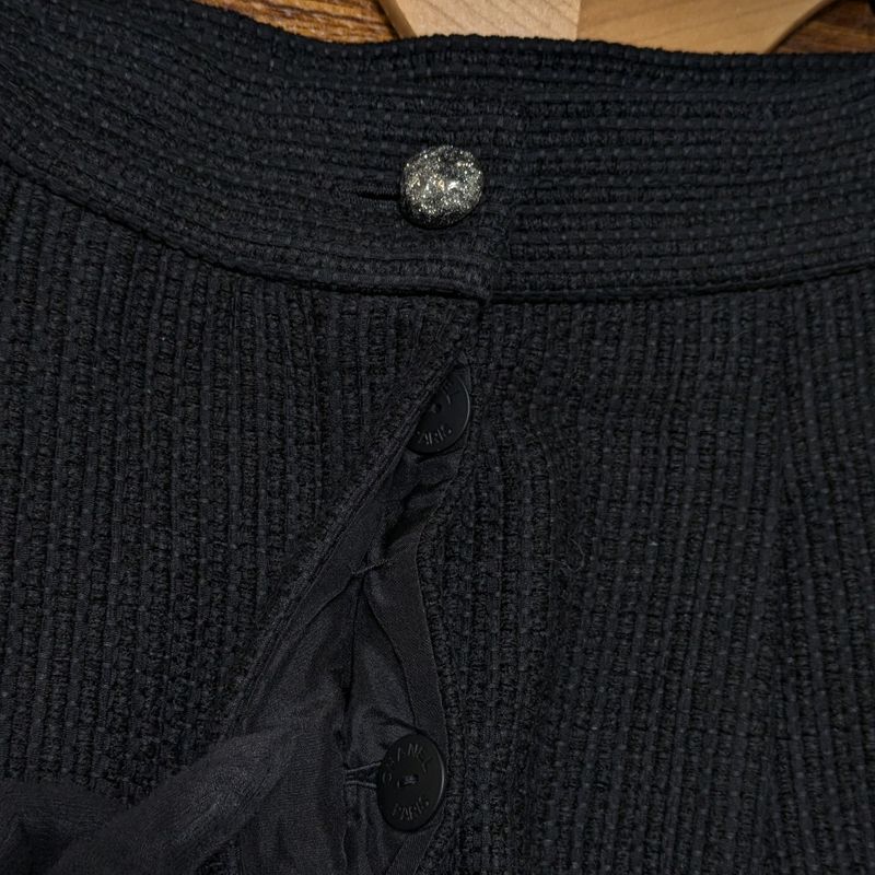 Chanel Lace Collarless Jacket + Skirt Setup Suit P51026 P51027 Size 40 Black