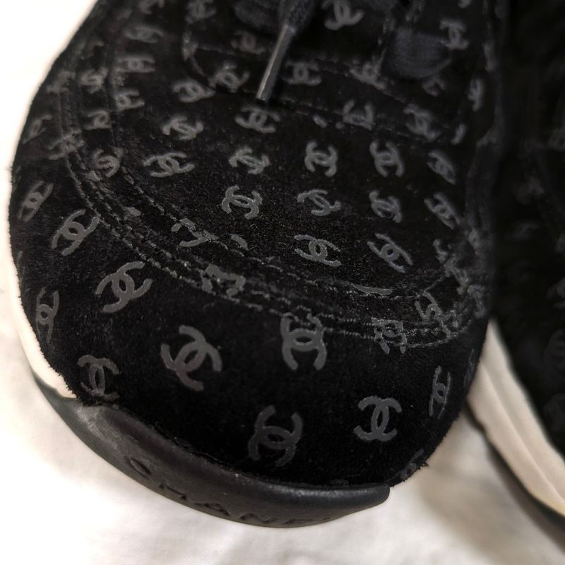 22aw Chanel Coco Mark Print Suede Sneakers G39292 Size 42 Approx 27cm (10.63in)