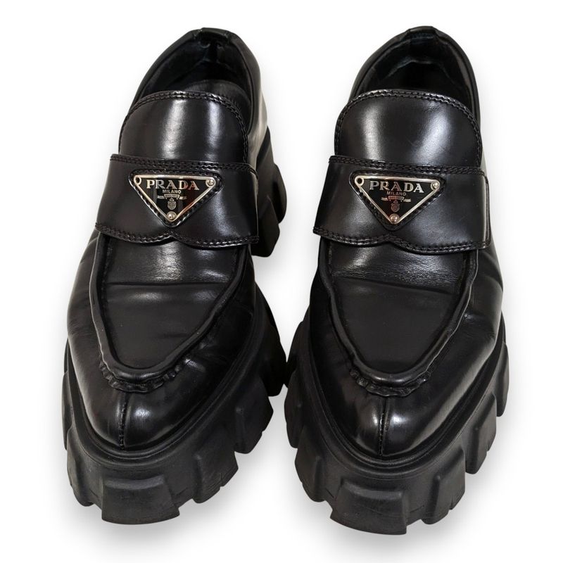 Good Prada Monolith Brushed Leather Pointed Toe Loafers Size 38 Approx 25cm