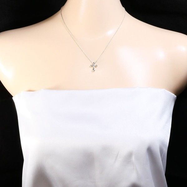 Tiffany & Co Small Cross Silver Necklace Total Weight Approx 2.6g Approx 41cm