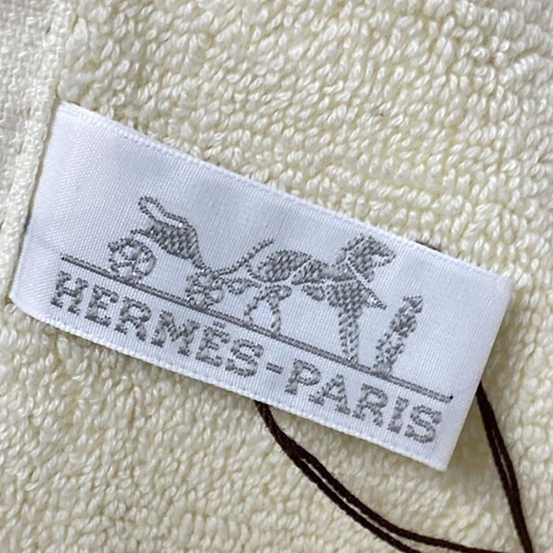 Hermes Handkerchief Like This - Ivory