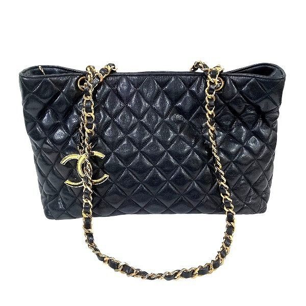 Chanel Matelasse Chain Shoulder Bag Shoulder Bag Ladies