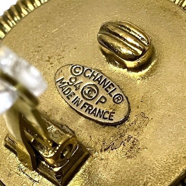 Chanel Cocomark 94p Shell Brand Accessories Earring Ladies