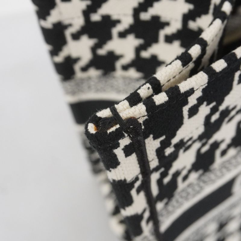 Christian Dior Tote Bag Book Tote Canvas White Black Cles Deuce