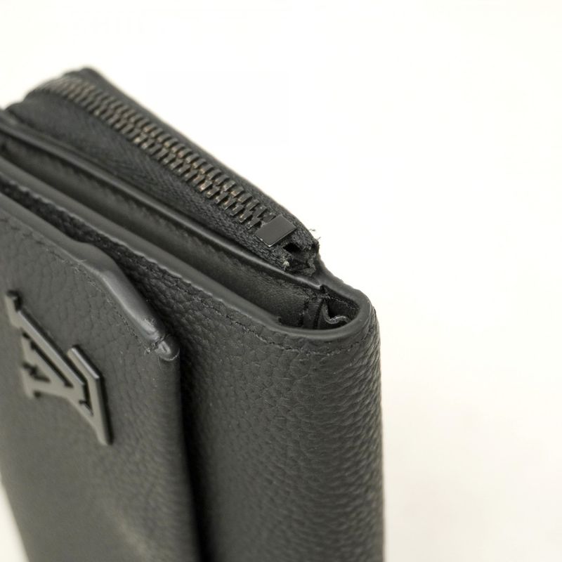 Louis Vuitton Trifold Wallet LV Aerogram Portefeuille Pilot M81740 Black Men's