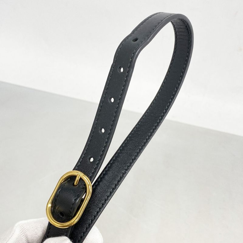 Gucci Shoulder Bag Ggmarmont 550129 Leather Black Gold Hardware Women