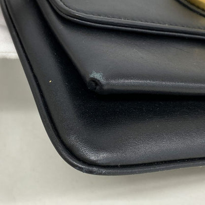 Gucci Shoulder Bag Ggmarmont 550129 Leather Black Gold Hardware Women