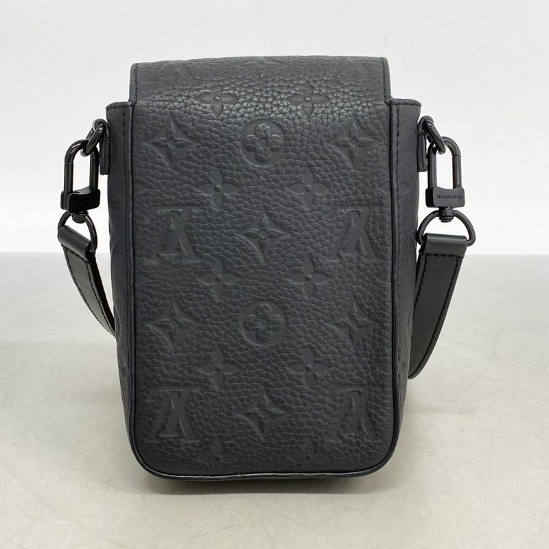 Louis Vuitton Monogram Taurillon S-lock Vertical Wearable Wallet M81524 Noir