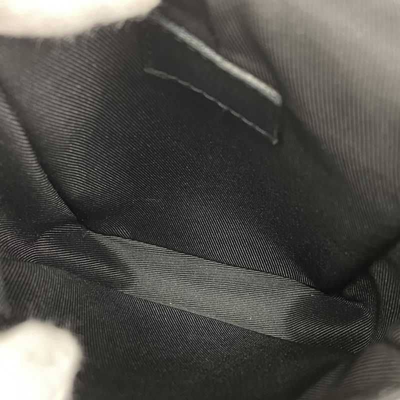 Louis Vuitton Monogram Taurillon S-lock Vertical Wearable Wallet M81524 Noir