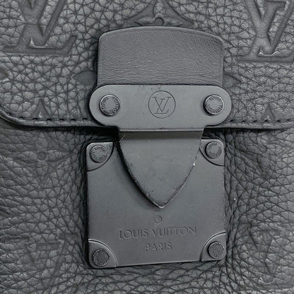 Louis Vuitton Monogram Taurillon S-lock Vertical Wearable Wallet M81524 Noir