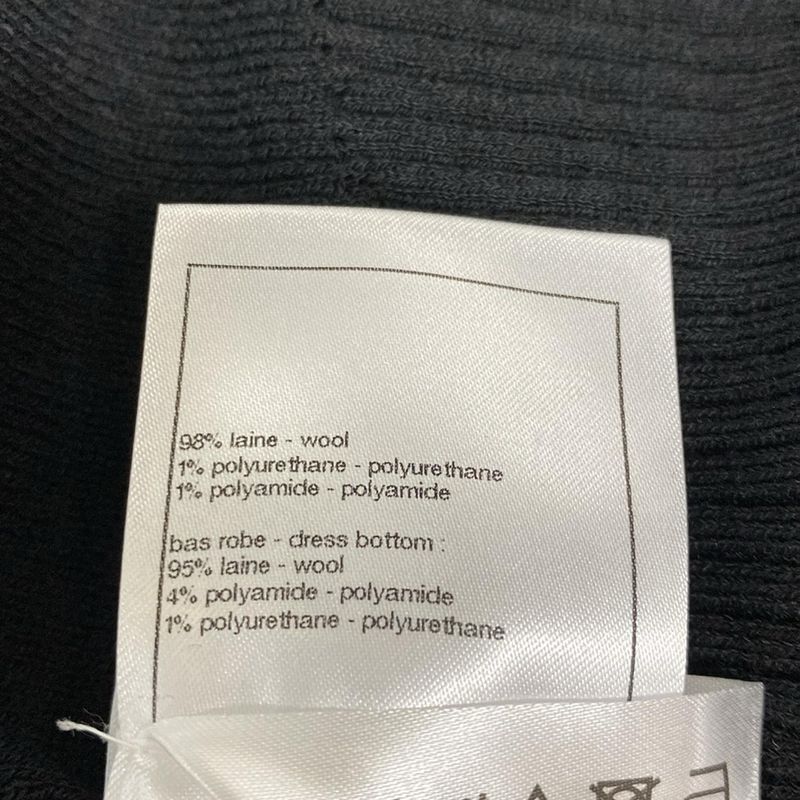 Chanel Dress Size 38 M Women - P78389 Black V-Neck Sleeveless Mini Knit